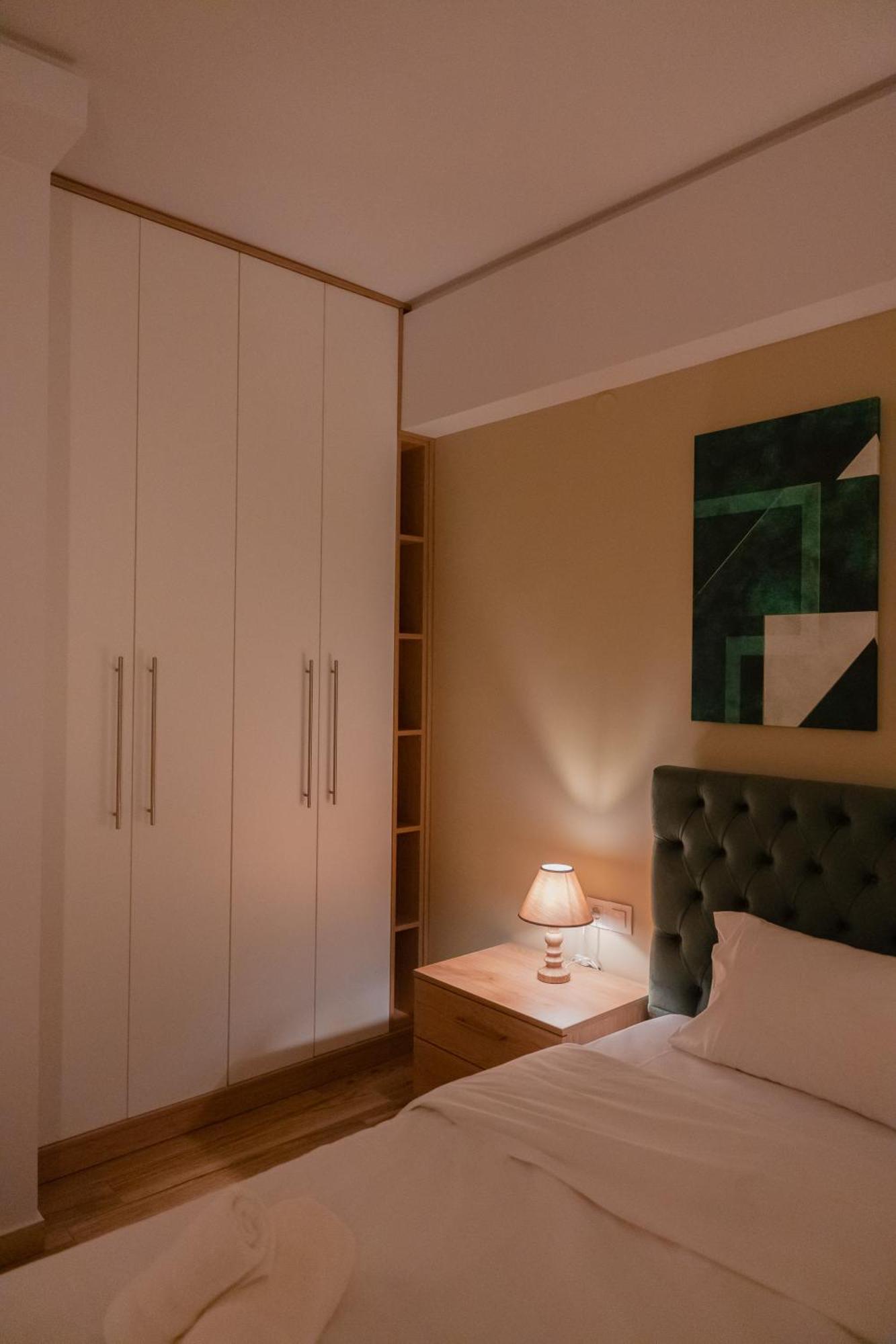 Ethra Suite 1 فولوس المظهر الخارجي الصورة